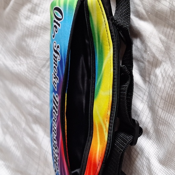 Ole Smoky Moonshine Tie Dye Fanny Pack - Picture 6 of 7